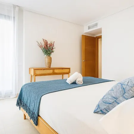Beachfront 8 Valencia